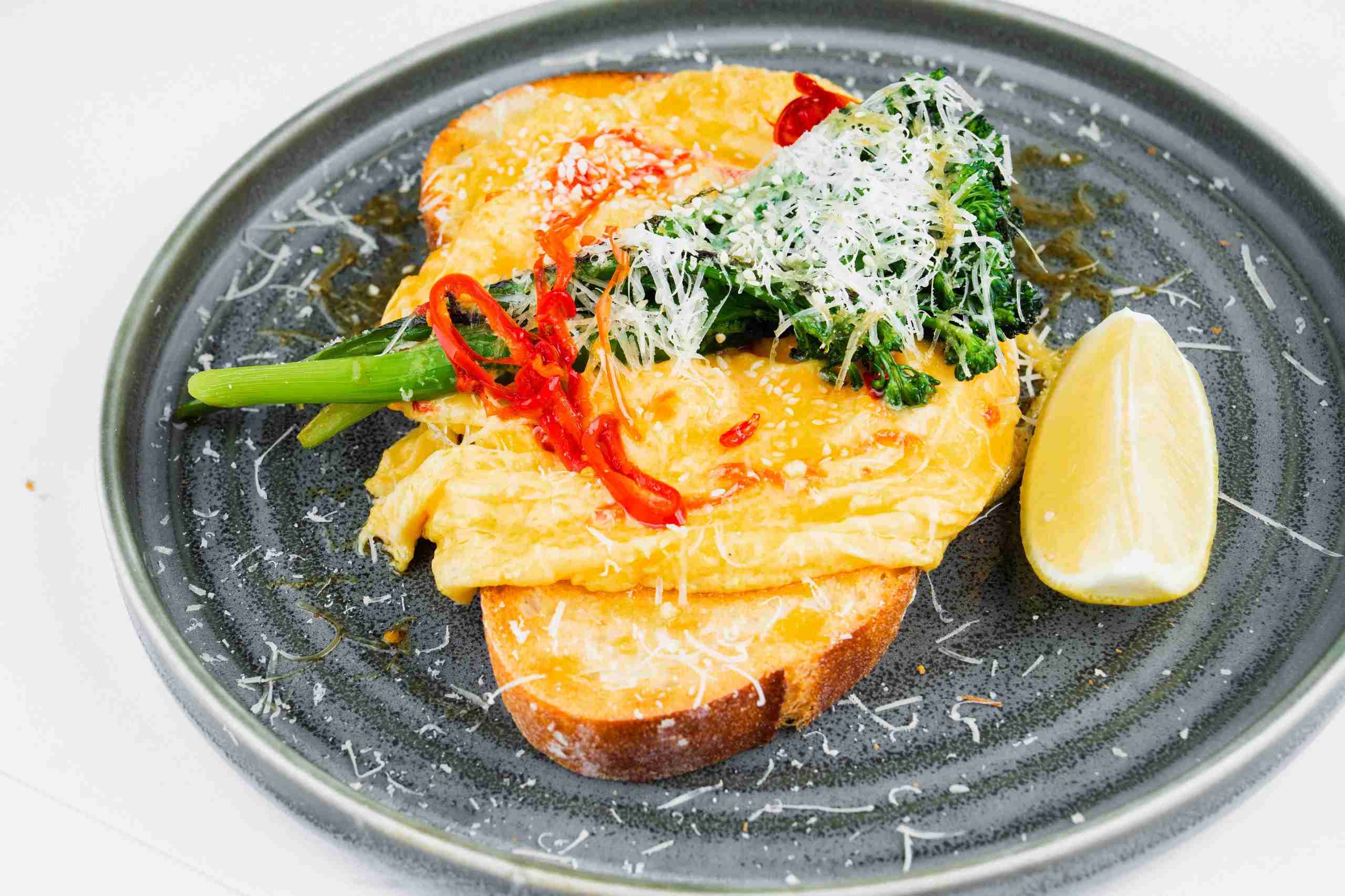 Chilli Scrambled Eggs